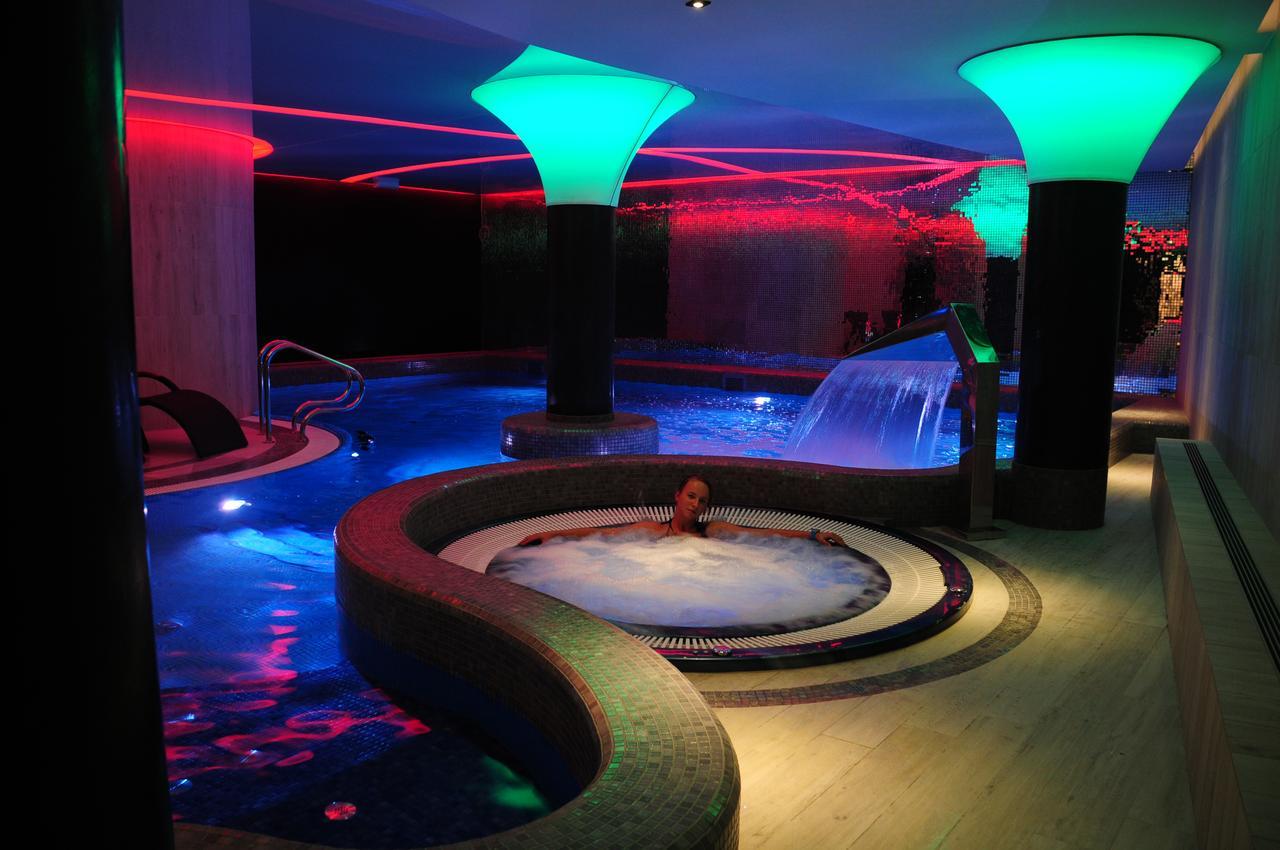 שצ'קלארסקה פוראובה Hotel Jakuszyce Sport & Spa מראה חיצוני תמונה